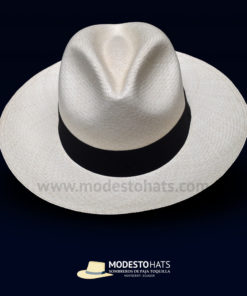 Panama Hat Montecristi Classic grade 11 to 12