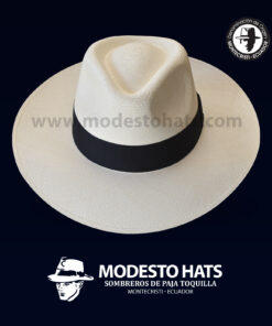Austin Panama Hat Montecristi Natural Original Grade 19-22